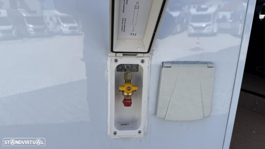Dethleffs Globebus i1 GT black 160cv automatica - 8
