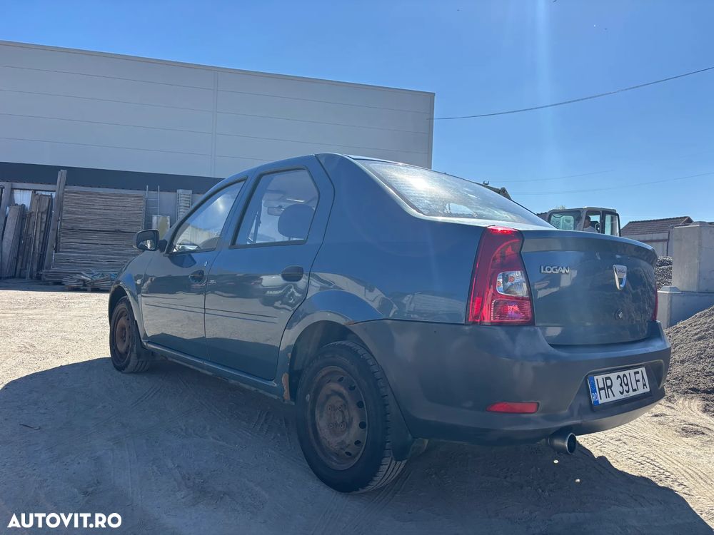 Dacia Logan - 5