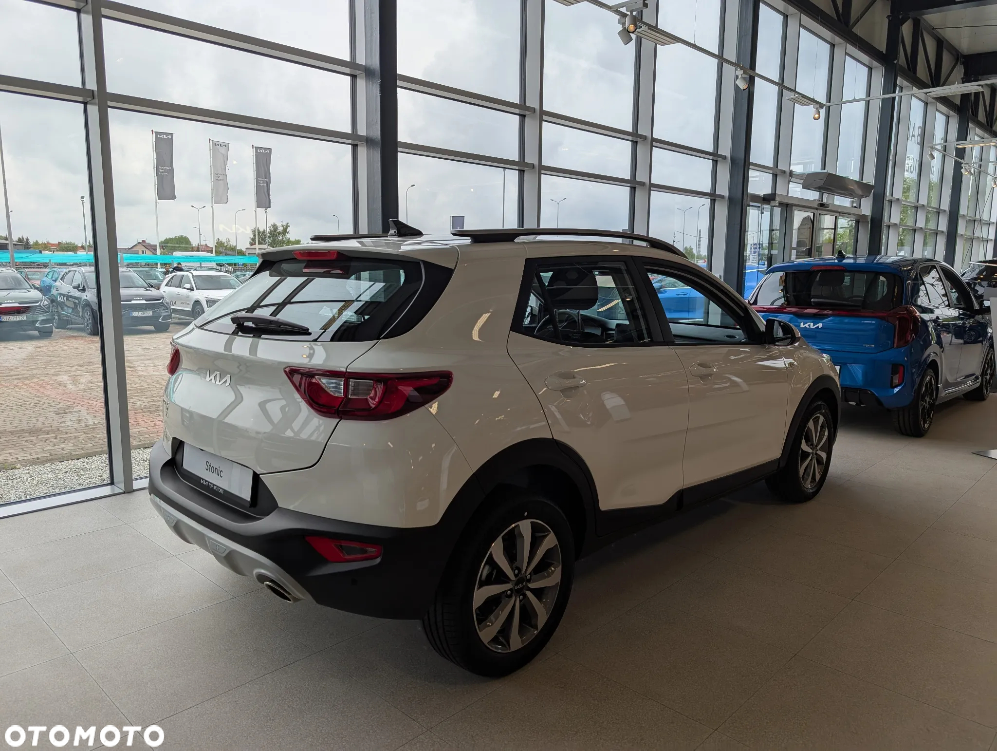 Kia Stonic 1.0 T-GDI M DCT - 3