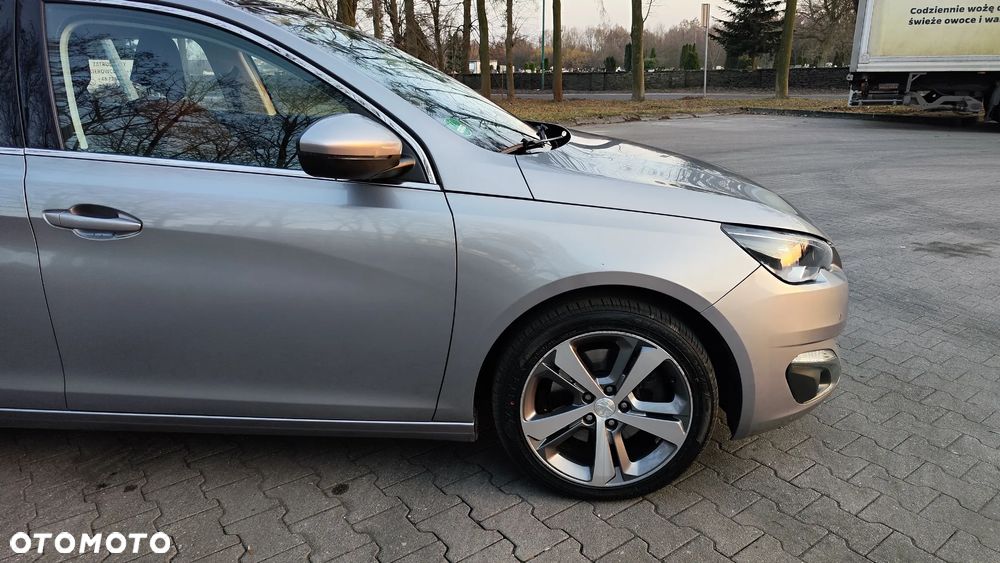 Peugeot 308 BlueHDi 150 Stop & Start Allure - 12