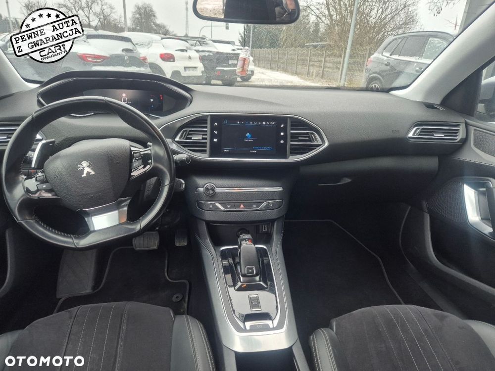 Peugeot 308 - 16