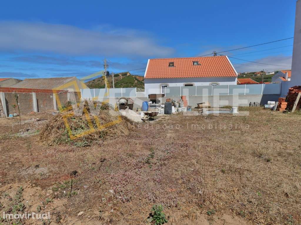 Moradia Independente T4 com Rooftop - NOVA - Excelentes acabamentos... - Grande imagem: 5/22