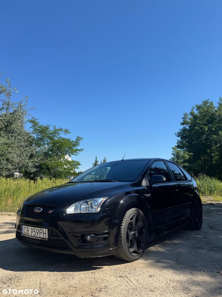 Ford Focus ST - 16