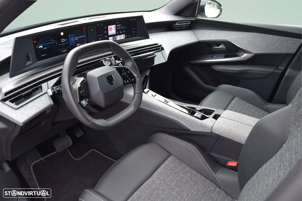 Peugeot 3008 1.2 Hybrid Allure e-DCS6 - 8