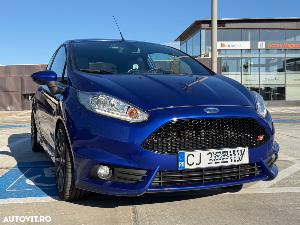 Ford Fiesta 1.6 ST - 9