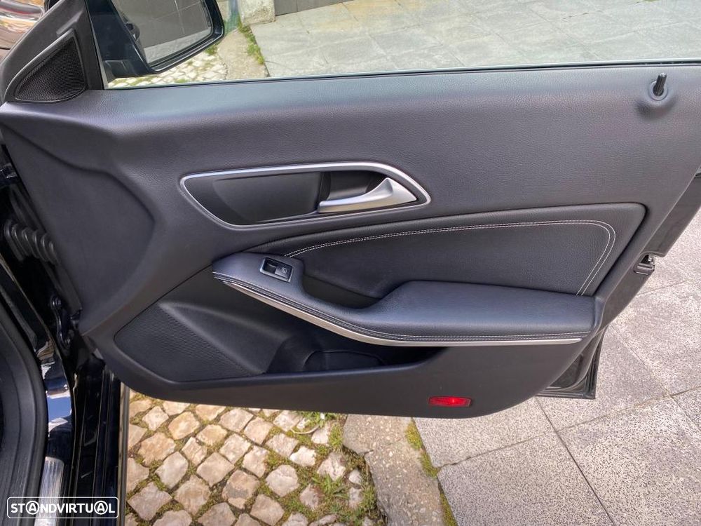 Mercedes-Benz CLA 180 (CDI) d 7G-DCT Urban - 30