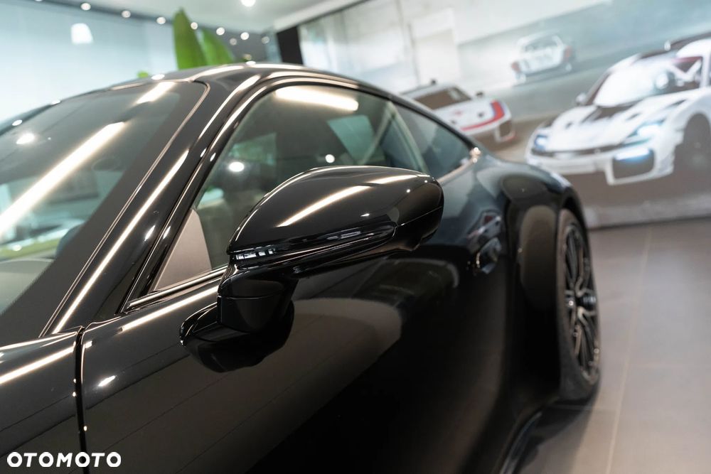 Porsche 911 Carrera 4S - 39