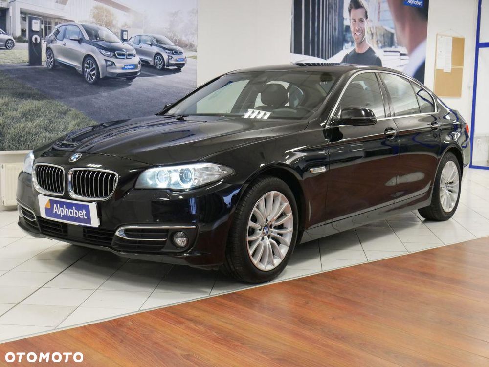 BMW Seria 5 520d Luxury Line - 10