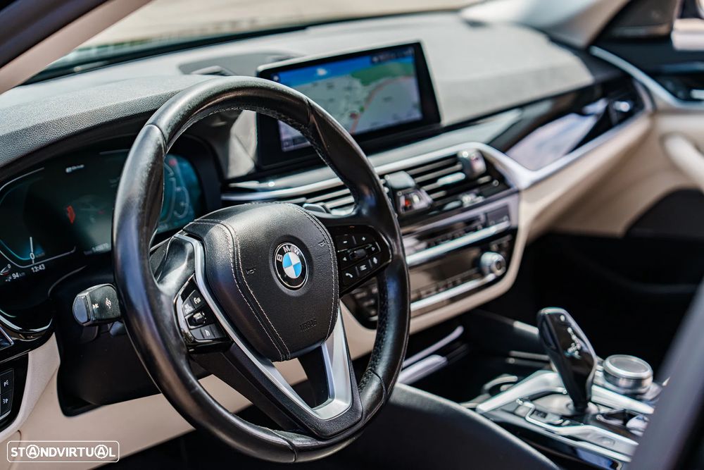 BMW 530 e iPerformance - 13