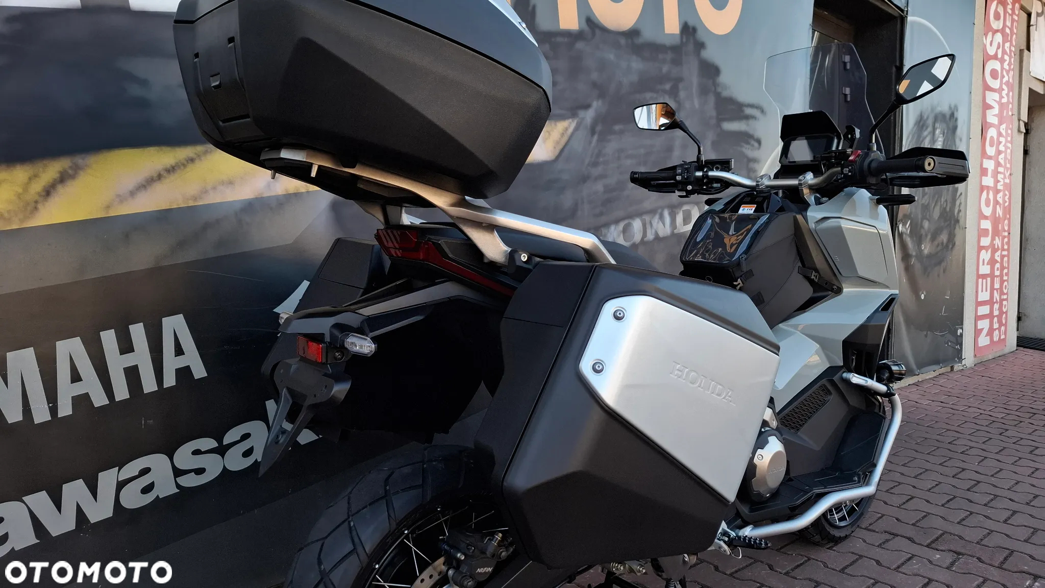 Honda X-ADV - 15
