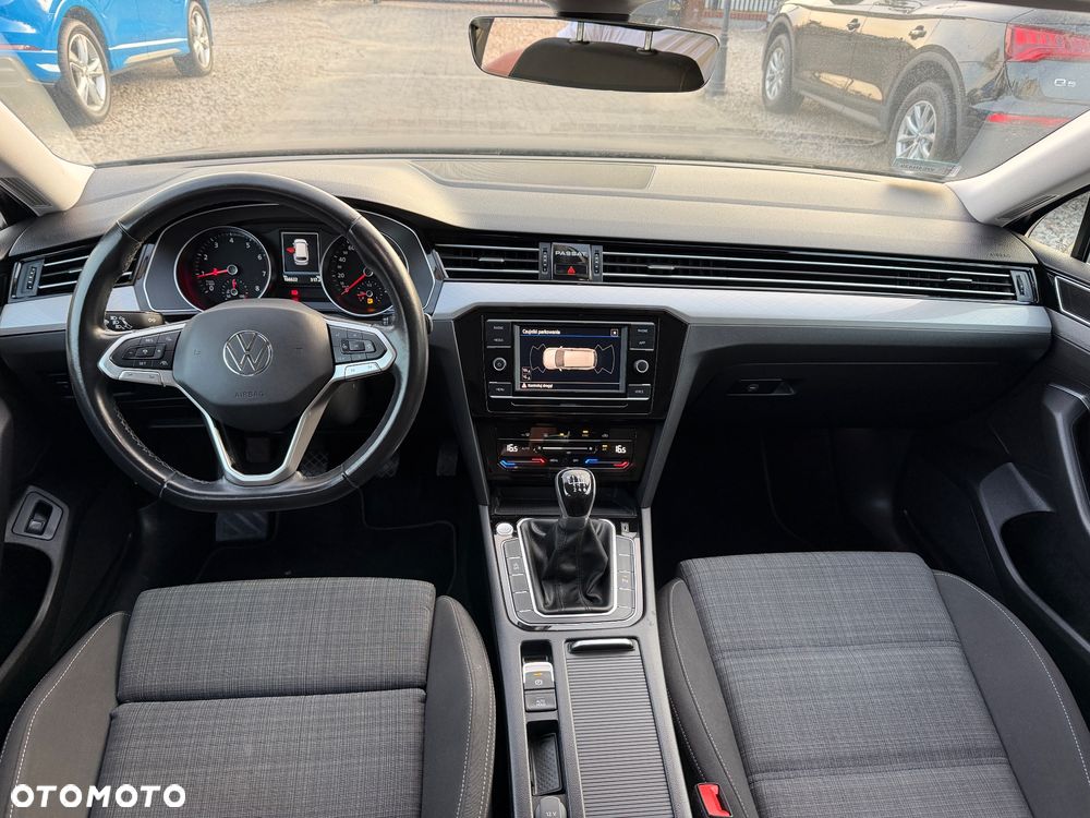 Volkswagen Passat 1.5 TSI EVO Business - 14