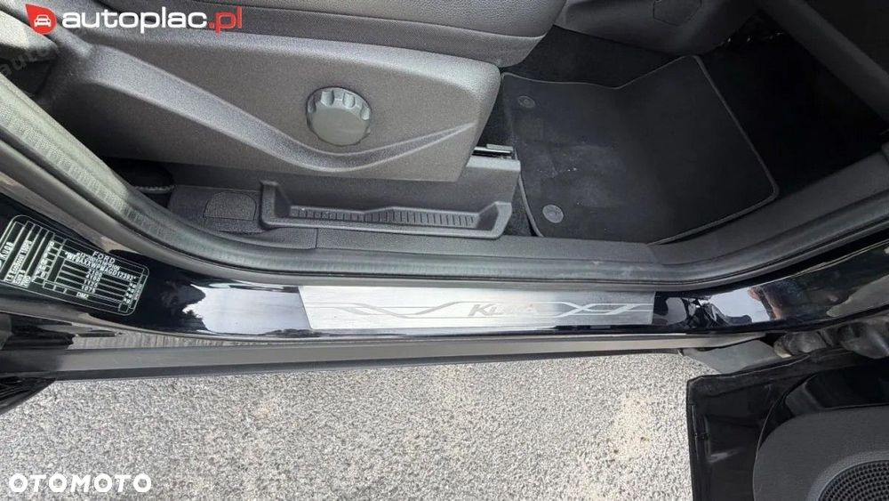 Ford Kuga - 22