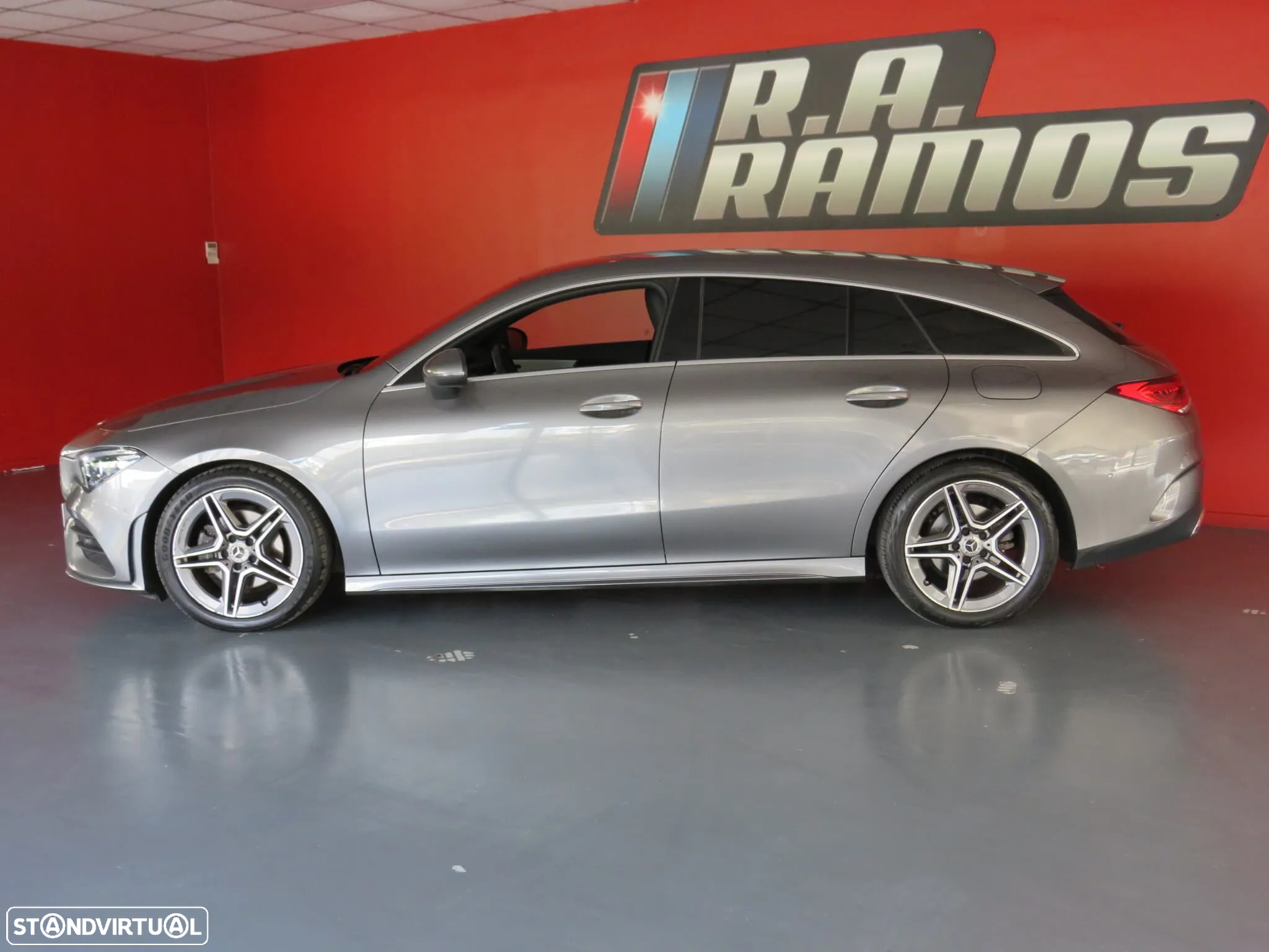 Mercedes-Benz CLA 180 d Shooting Brake AMG Line Aut. - 9