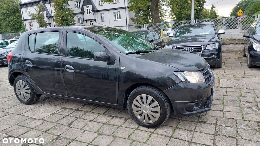 Dacia Sandero - 2