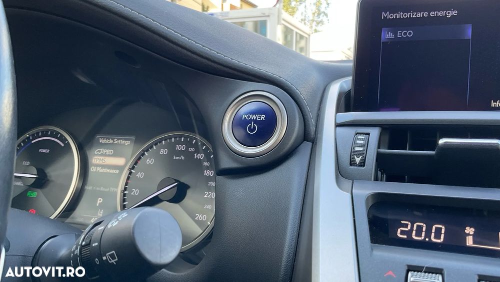 Lexus Seria NX 300h AWD Executive Plus - 27