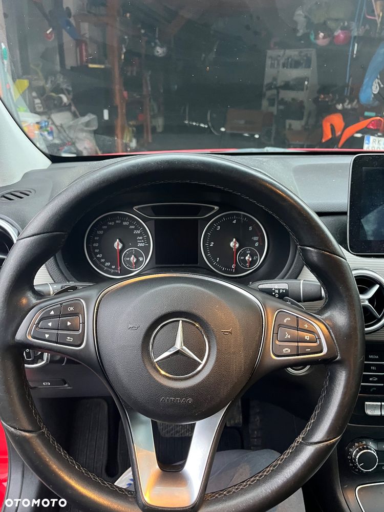 Mercedes-Benz Klasa B 160 d 7G-DCT SCORE - 9