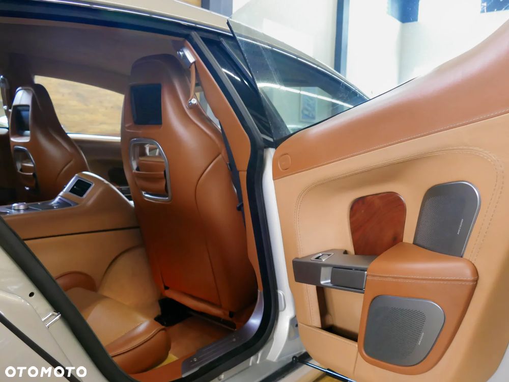 Aston Martin Rapide Luxe Touchtronic II - 25