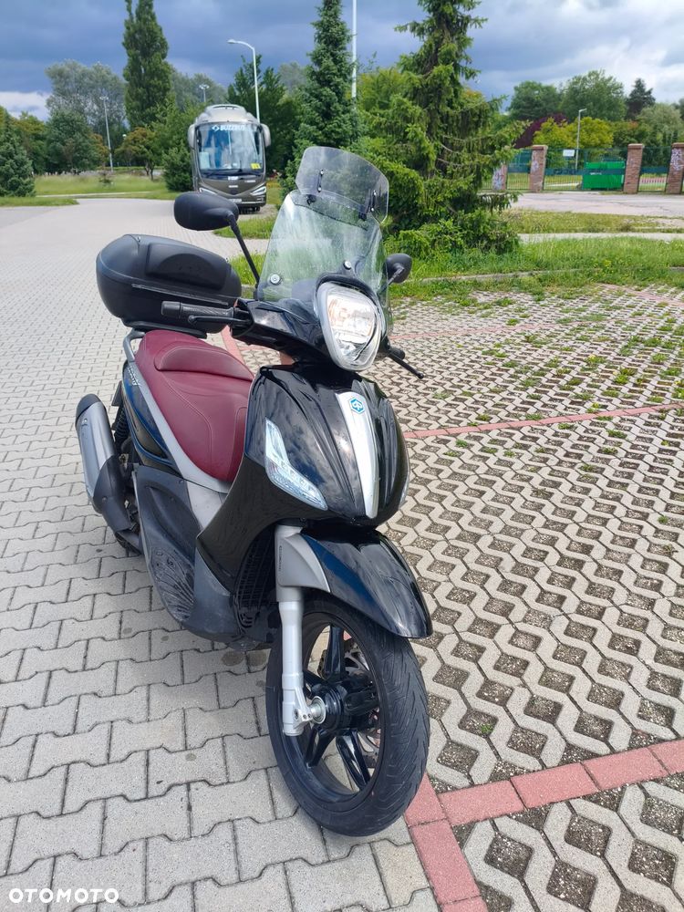 Piaggio Beverly - 33