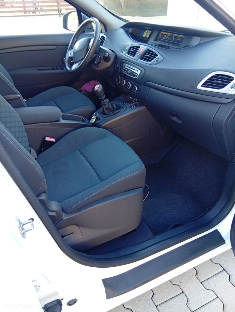 Renault Scenic 1.9 dCi Confort Expression - 18