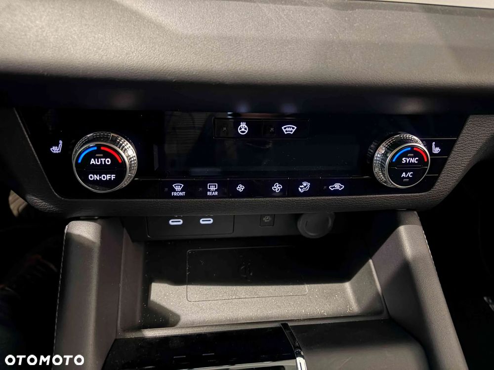 Mitsubishi Outlander Intense - 16