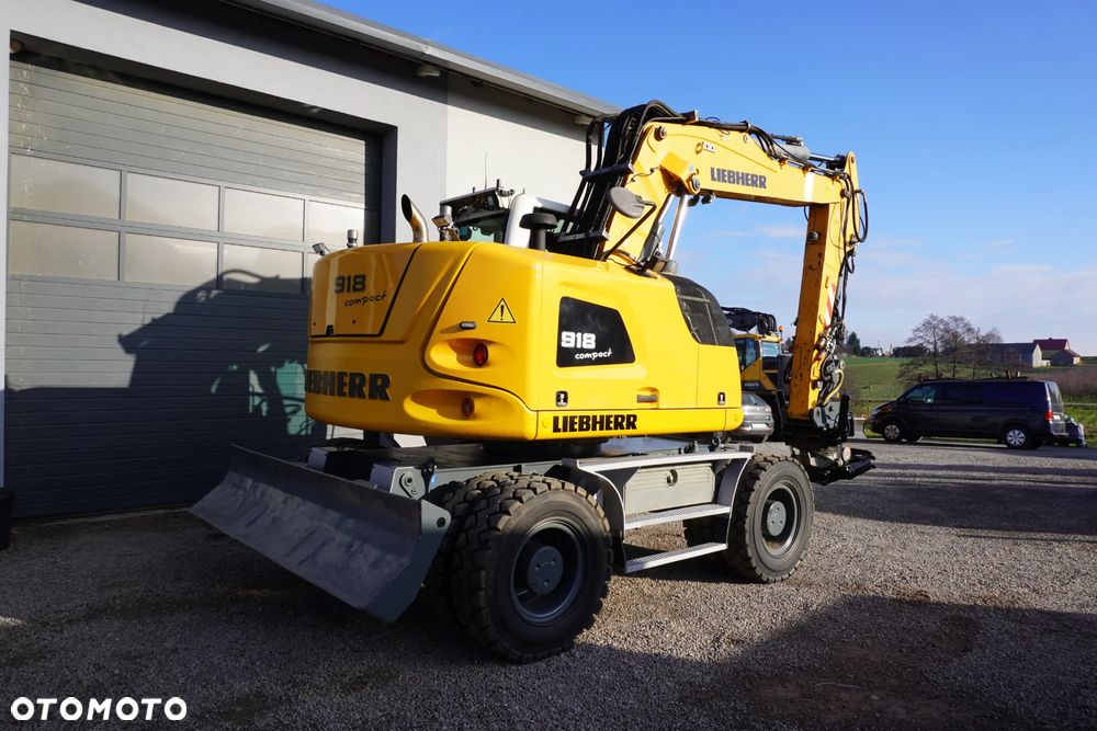 Liebherr 918 Compact  Rototilt + Szczypce Oilquick - 4