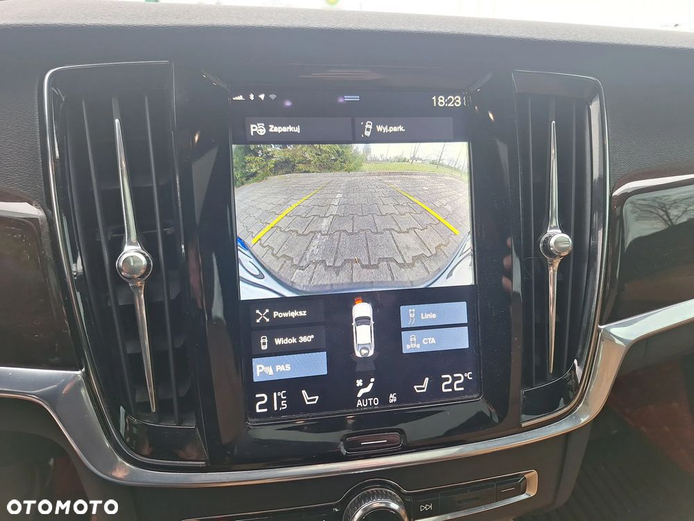 Volvo S90 T6 AWD Momentum - 20