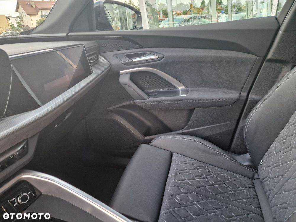 Audi Q5 Sportback - 28