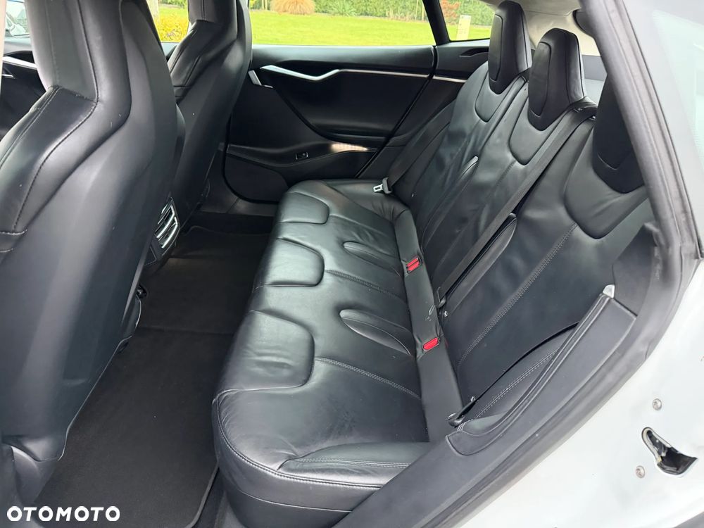 Tesla Model S 85D Allradantrieb - 25