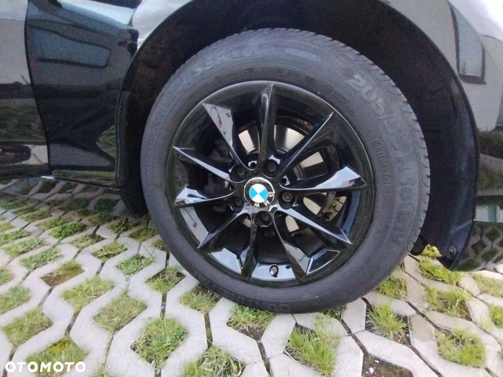 BMW Seria 1 118i Sport Line Shadow - 12