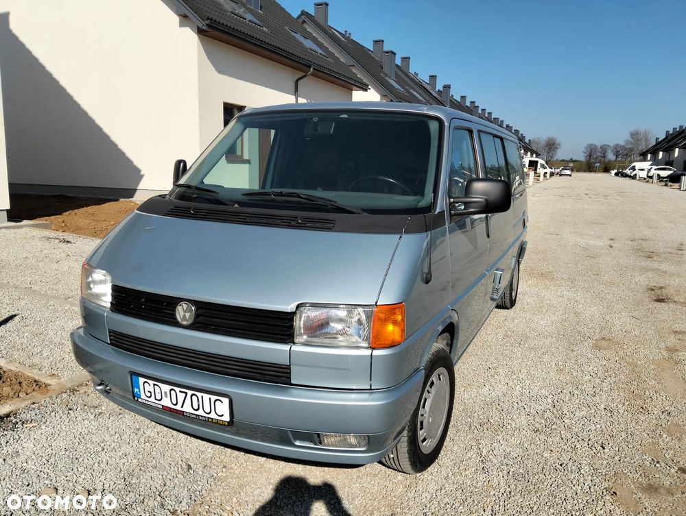 Volkswagen Caravelle - 6