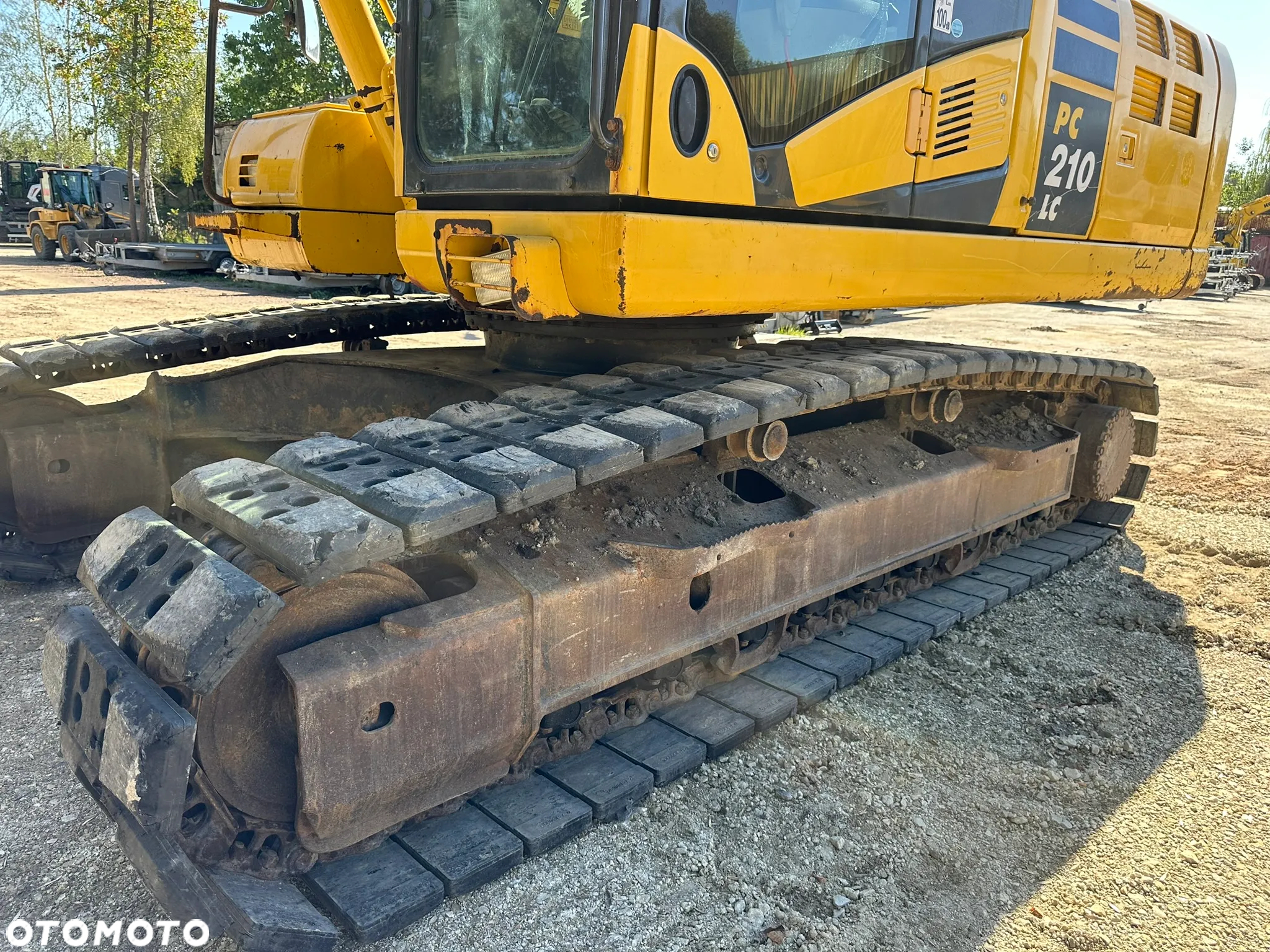 Komatsu PC 210 LC-11 - 9