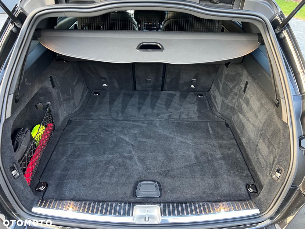 Mercedes-Benz Klasa C 220 d 4Matic 9G-TRONIC AMG Line - 25
