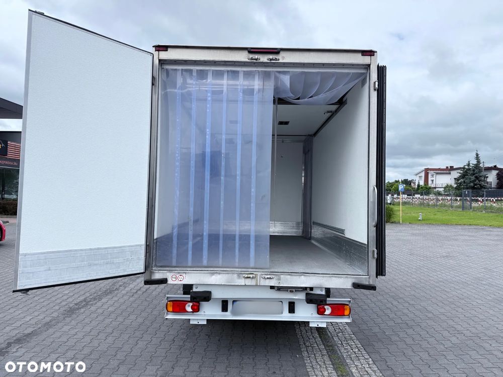 Fiat Ducato Kontener Chłodnia/Mroźnia/Izoterma 8ep + 230 V Salon PL - 17
