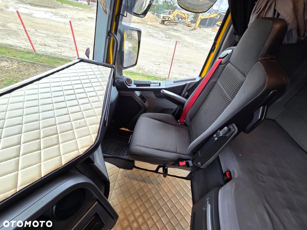 Renault T440 / HIGH CAB / STANDARD / ACC / KLIMA POSTOJOWA / - 16