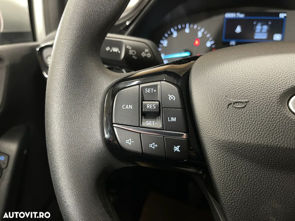 Ford Fiesta 1.0 EcoBoost Trend Connected - 18