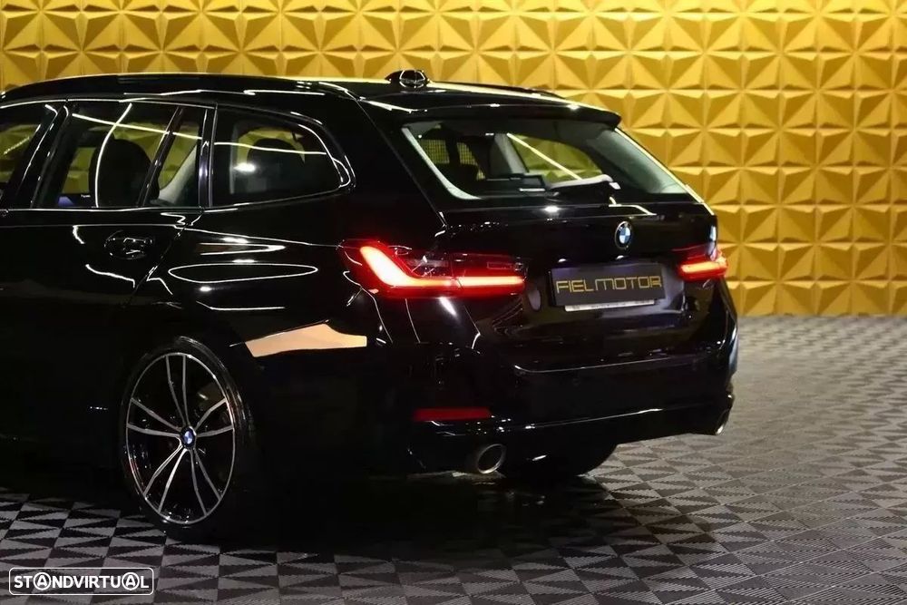 BMW 318 d Auto - 13