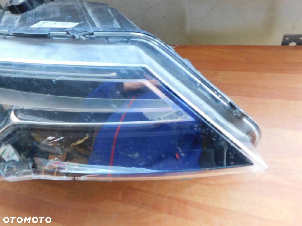 lampa prawa przód SEAT ATECA LED  EUROPA - 2