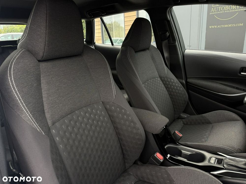 Toyota Corolla 1.8 Hybrid Executive - 12