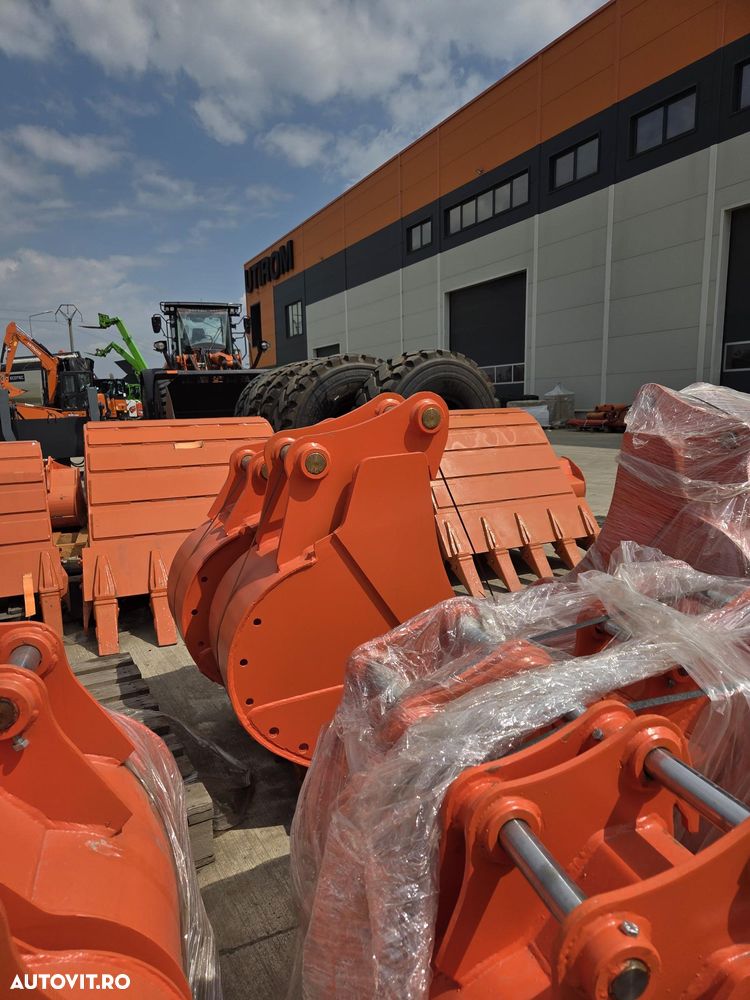 Hitachi ZX19U-6, 2tone, 2024, 539h, rotire in gabarit, Adanc sapare 2,5m, CUPLA RAPIDA+3 CUPE, Senile cauciuc 80% ok extensibile, latime 0,8m, inst picon, LAMA, produs in JAPONIA, sistem antifurt, posibilitate leasing 4ani-CA NOU-PROMOTIE 18.900 EUR+Tva - 31