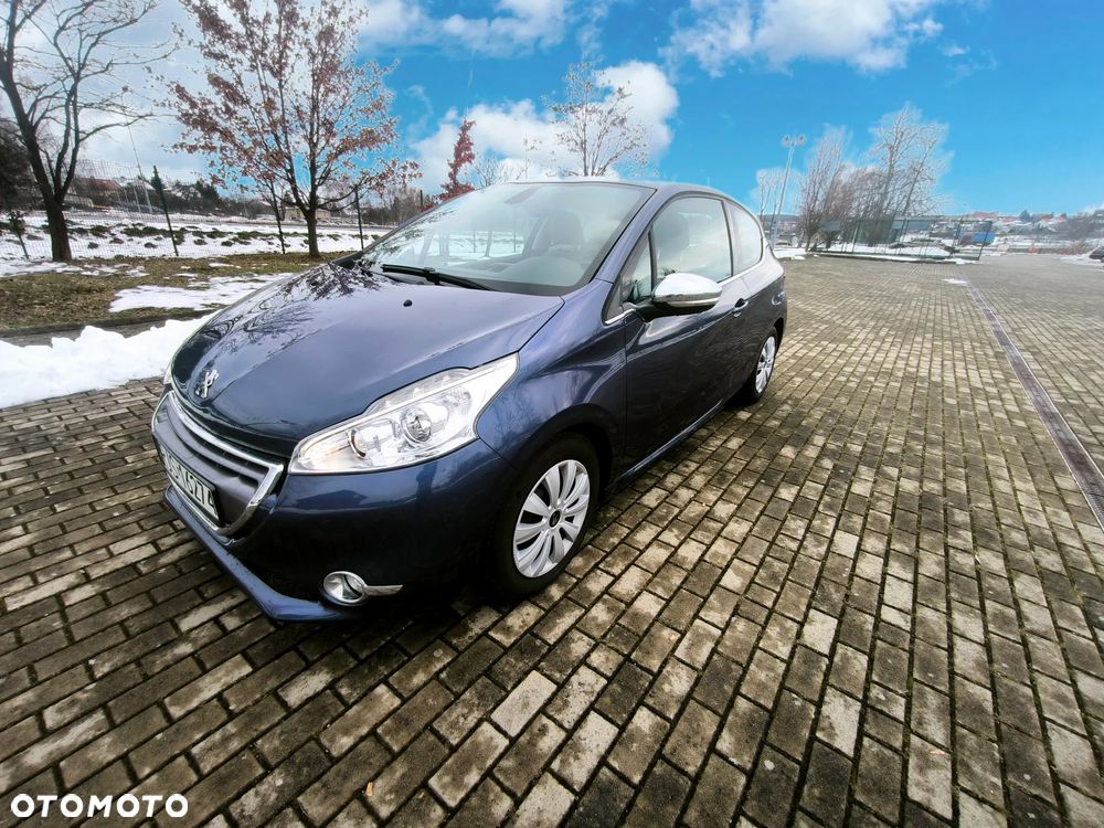 Peugeot 208 95 VTI Allure - 2