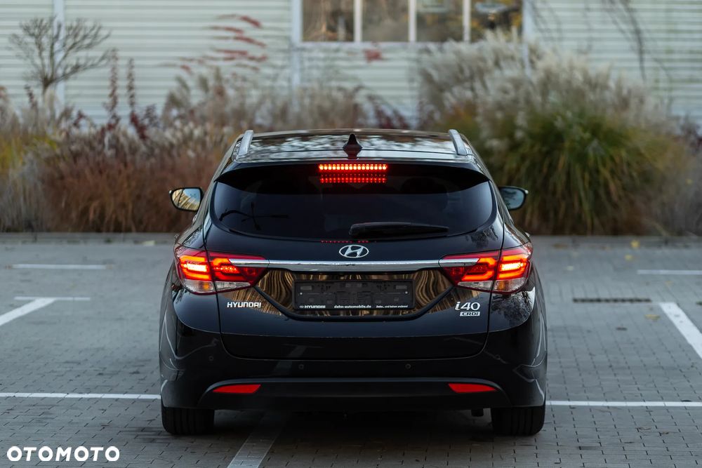 Hyundai i40 1.7 CRDi BlueDrive Premium DCT - 17