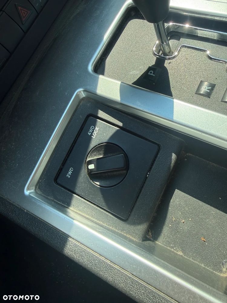 Dodge Nitro 2.8 CRD DPF Automatik SXT - 15