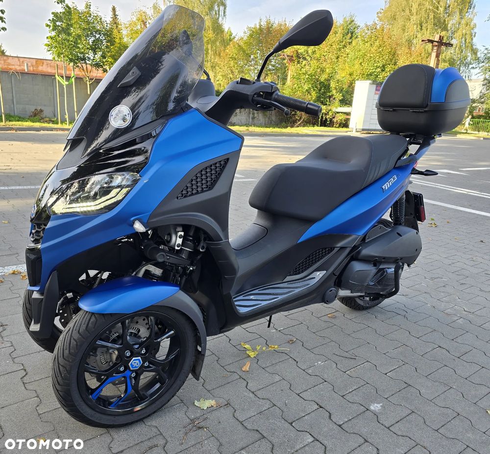 Piaggio MP-3 - 1