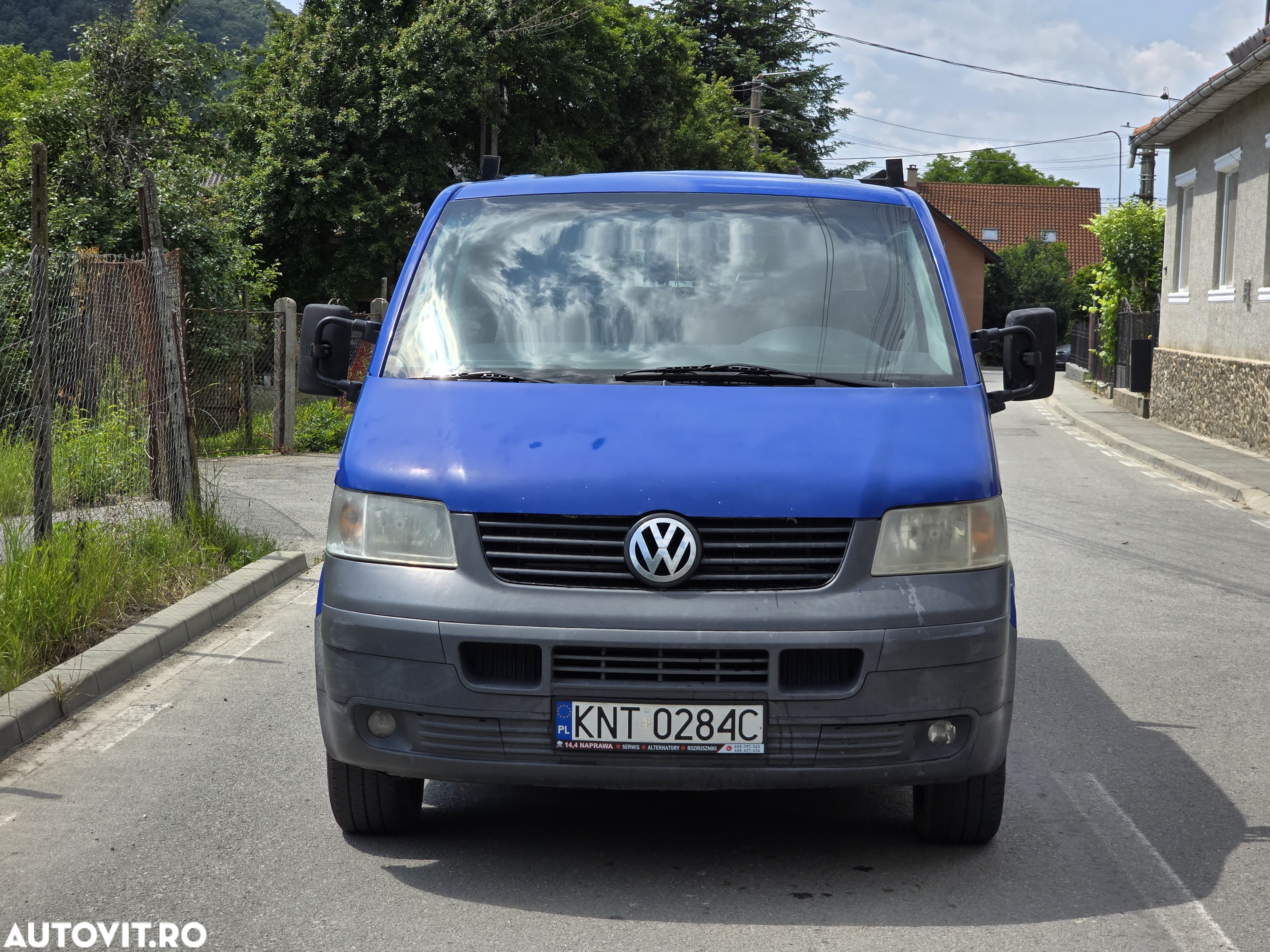 Volkswagen Transporter - 11