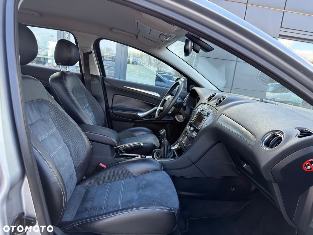 Ford Mondeo 2.0 Titanium X - 28