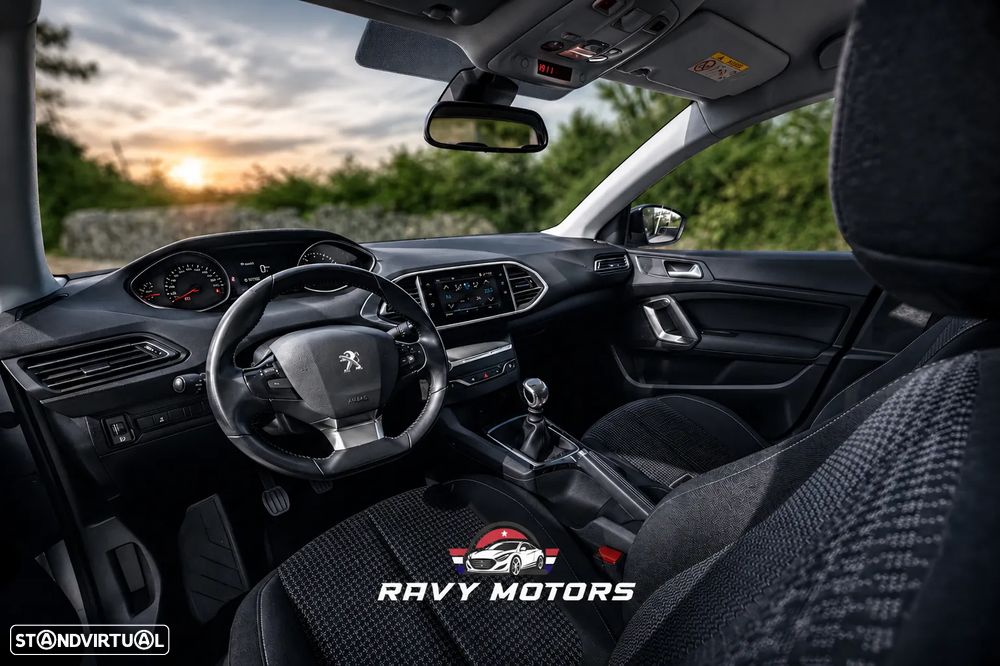 Peugeot 308 1.2 PureTech Active - 8