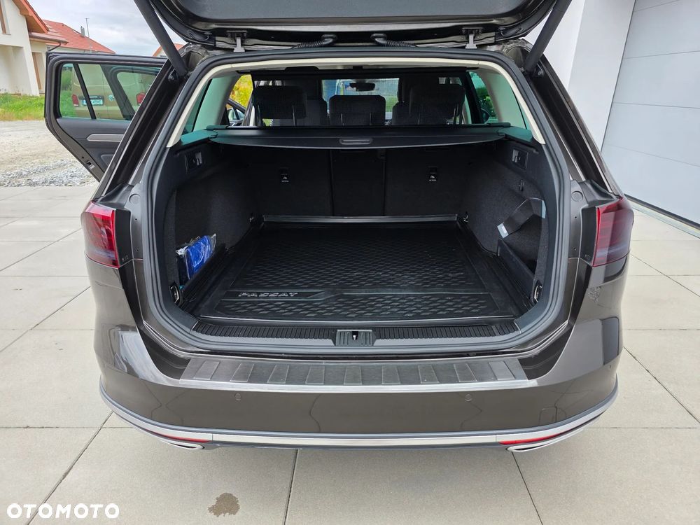 Volkswagen Passat 2.0 TDI BMT 4Mot Highline DSG - 14