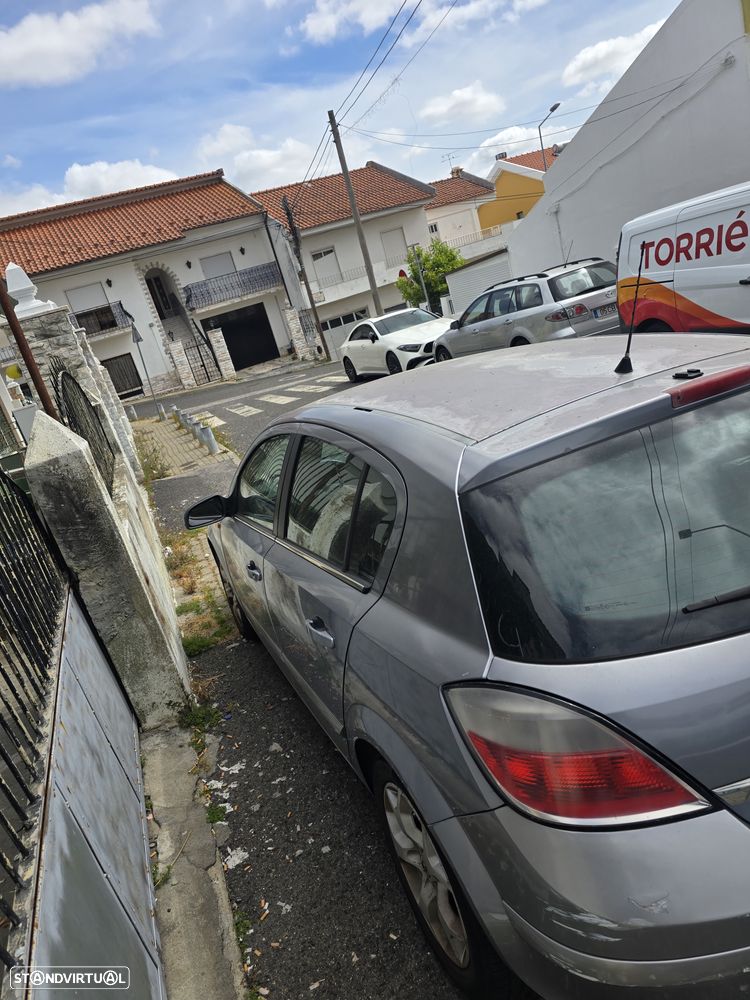 Opel Astra 1.3 CDTI Elegance - 2