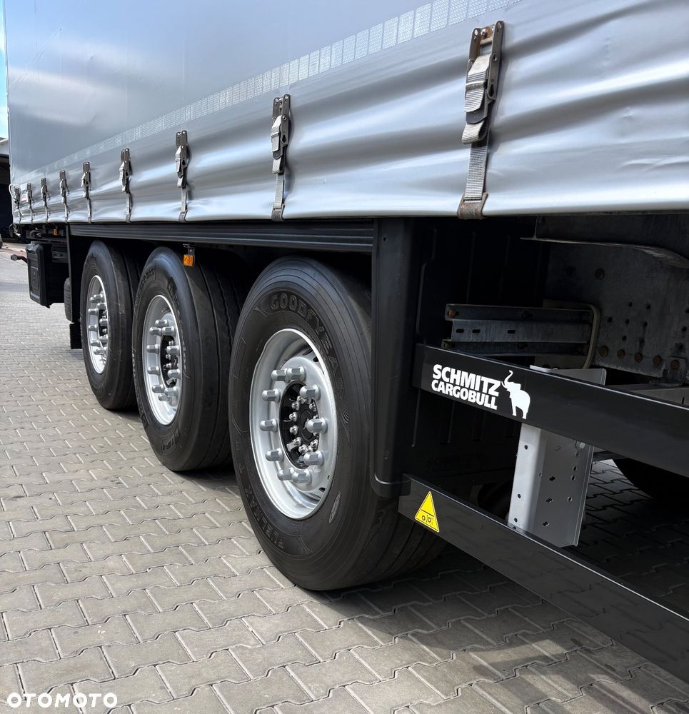 Schmitz Cargobull Standard Podnoszona Oś Idealny Stan - 17