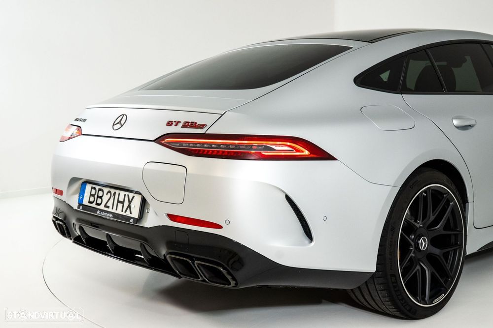 Mercedes-Benz AMG GT - 16